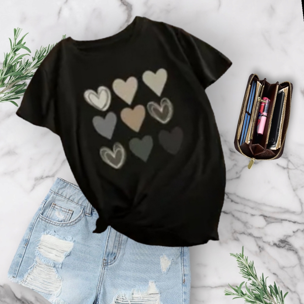 NEW 🤎 Heart Tee Shirt Printed Black Top  T-Shirt  Love Various